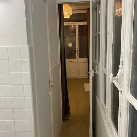 Loge, Facing Gare Du Nord Appartamento Parigi