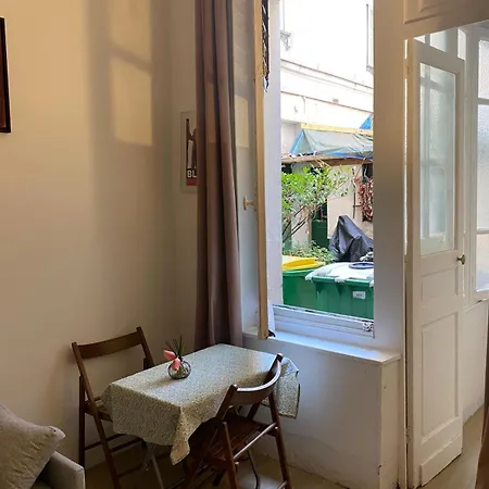 Loge, Facing Gare Du Nord Apartment Paris